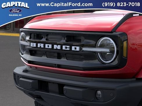 New 2026 Ford Bronco Outer Banks AWD/4WD image 19