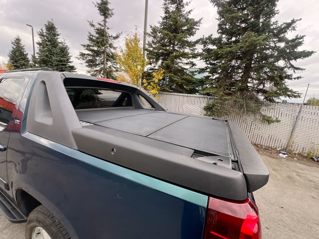 Used 2007 Chevrolet Avalanche LTZ w/ LTZ Preferred Equipment Group AWD/4WD image 24