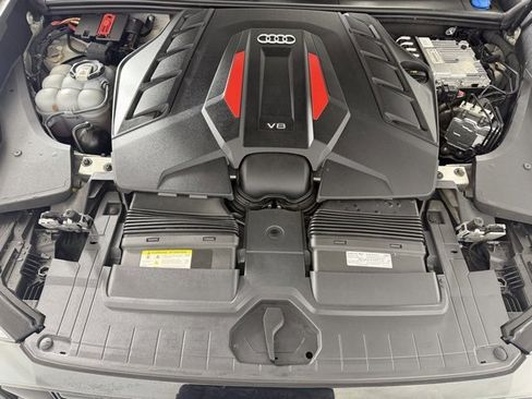 Used 2023 Audi SQ8 Premium Plus w/ Executive Package image 25