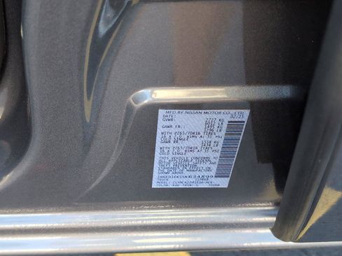Used 2025 Nissan Frontier S w/ S Utility Package AWD/4WD image 13