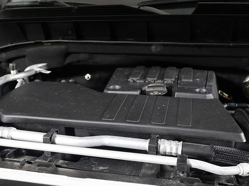 Used 2025 Chevrolet Silverado 1500 Custom AWD/4WD image 14