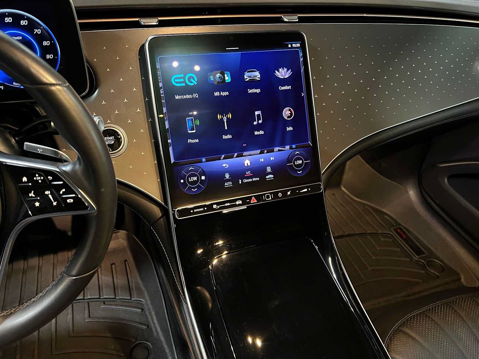 Certified 2022 Mercedes-Benz EQS 450+ Sedan image 32