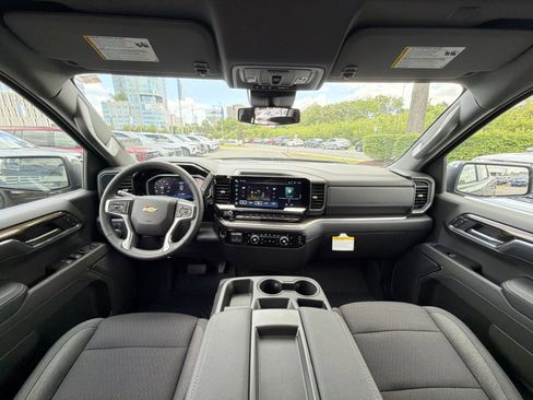 New 2026 Chevrolet Silverado 1500 LT w/ Z71 Off-Road Package AWD/4WD image 23