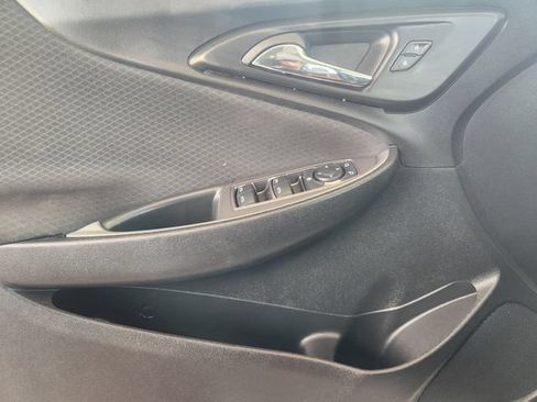 Used 2025 Chevrolet Malibu LT FWD image 21