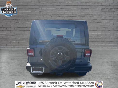 Used 2024 Jeep Wrangler Sport AWD/4WD image 4