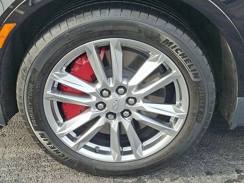 Certified 2023 Cadillac XT5 Sportv w/ Technology Package image 10