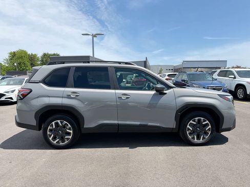 Certified 2025 Subaru Forester Premium AWD/4WD image 14