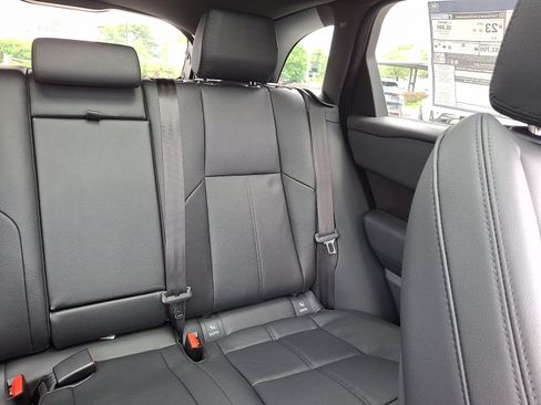 Certified 2026 Land Rover Range Rover Velar Dynamic SE image 17