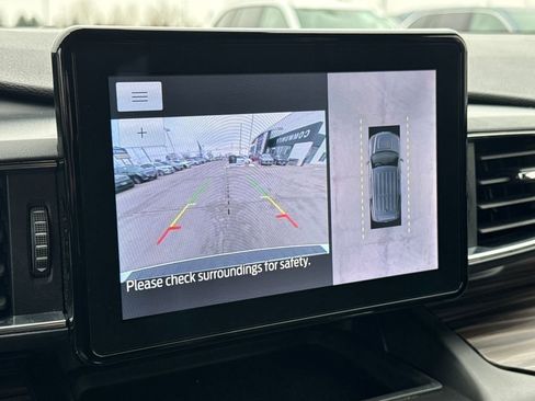 Used 2020 Ford Explorer Limited w/ Class III Trailer Tow Package image 30