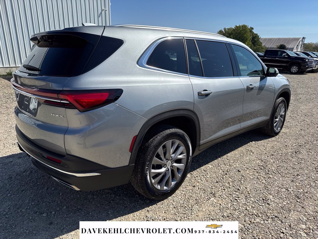 Used 2026 Buick Enclave Preferred w/ Power Package FWD image 7