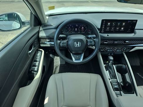 Certified 2025 Honda Accord Touring image 12