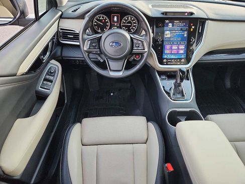 Used 2021 Subaru Outback Limited image 11