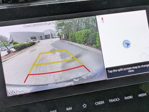 Used 2024 Hyundai Santa Cruz Night image 12