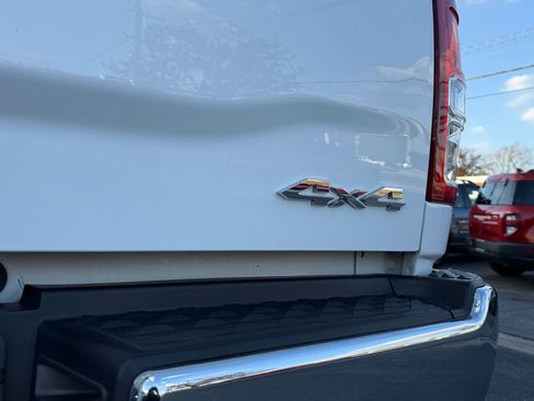 Used 2022 RAM 2500 Big Horn image 11