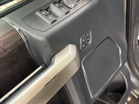 Used 2022 Ford F250 Lariat w/ Tremor Off-Road Package AWD/4WD image 17