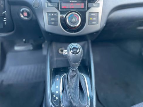 Used 2013 Kia Forte Koup EX w/ Tech Pkg image 24