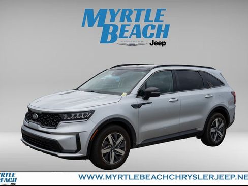 Used 2021 Kia Sorento S w/ Panoramic Sunroof Package image 2