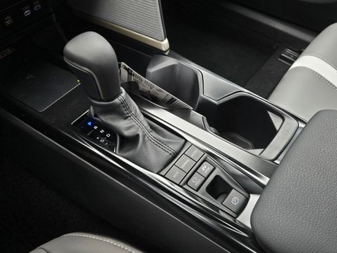 Certified 2026 Toyota Camry SE FWD image 16