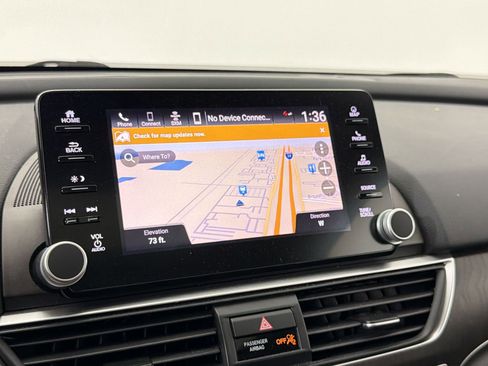 Used 2018 Honda Accord Touring image 28