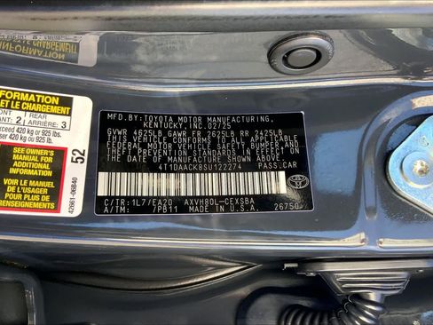 Used 2025 Toyota Camry SE FWD image 36