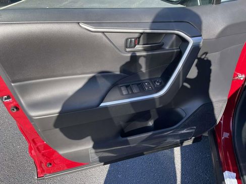 New 2025 Toyota RAV4 LE image 26