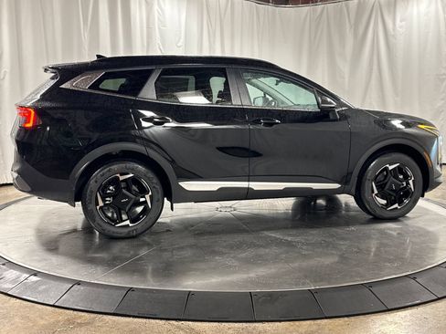 New 2026 Kia Sportage EX w/ EX Panorama Roof Package AWD/4WD image 9