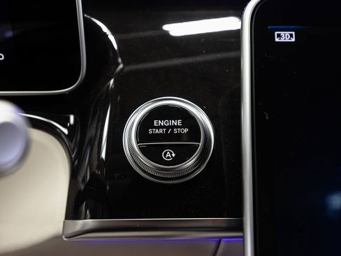 Used 2024 Mercedes-Benz Maybach S 580 Maybach S 580 image 16