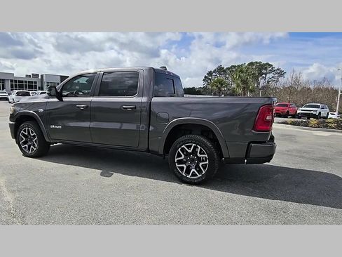 New 2026 RAM 1500 Laramie w/ Sport Appearance Package AWD/4WD image 28