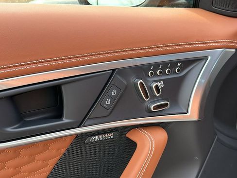 New 2024 Jaguar F-TYPE R-Dynamic image 10