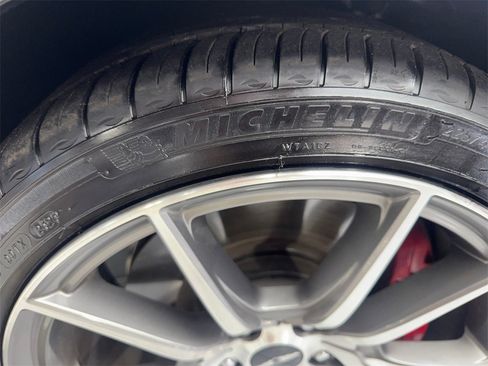 Used 2025 Genesis G70 2.5T image 87