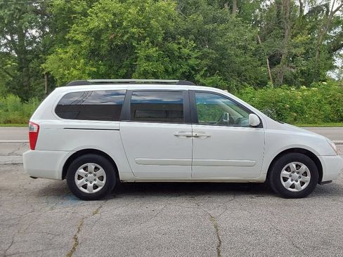 Used 2008 Kia Sedona LX FWD image 5