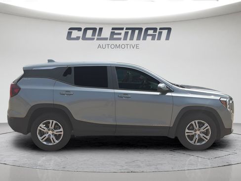 Used 2024 GMC Terrain SLE AWD/4WD image 14