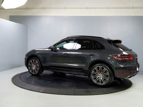 Used 2018 Porsche Macan Turbo image 5