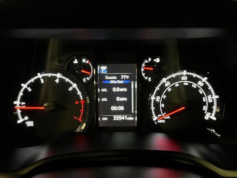 Used 2023 Toyota 4Runner SR5 Premium image 27