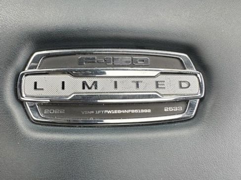 Used 2022 Ford F150 Limited image 15