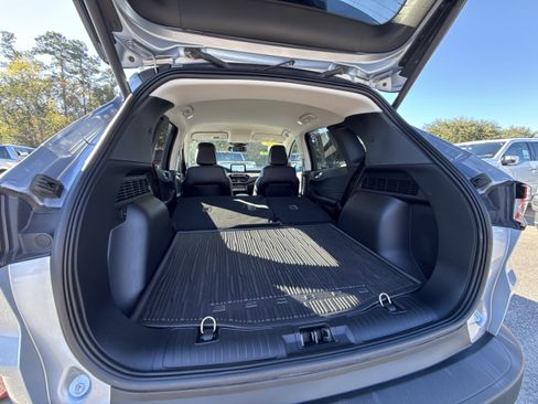 Certified 2022 Ford Escape Titanium w/ Titanium Elite Package image 29