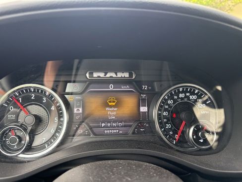 Used 2022 RAM 1500 Big Horn AWD/4WD image 11