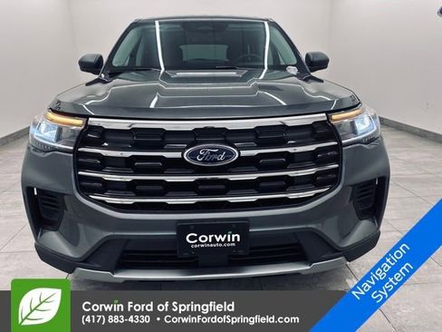 New 2026 Ford Explorer Active image 8