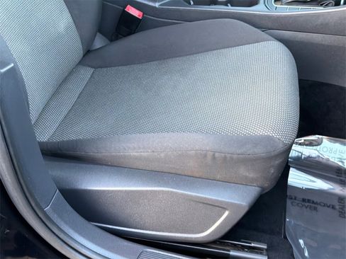 Used 2019 Volkswagen Jetta S w/ Driver Assistance Package image 11