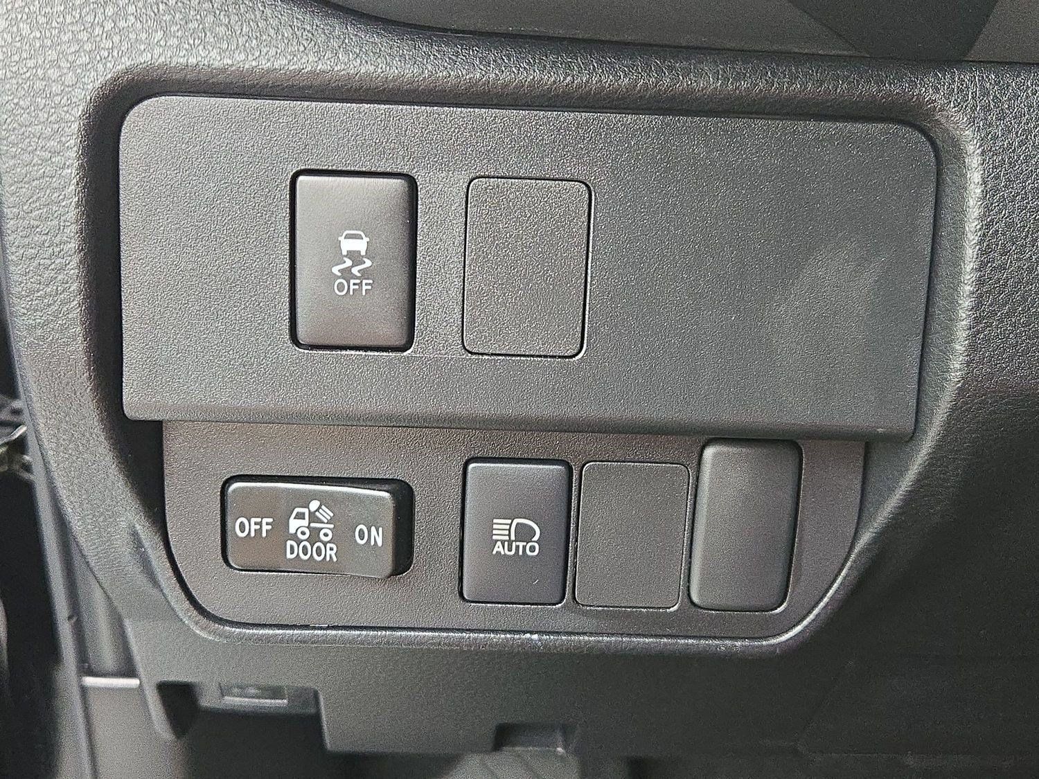 Certified 2023 Toyota Tacoma SR AWD/4WD image 25