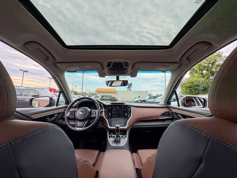 Used 2020 Subaru Outback Touring XT AWD/4WD image 2