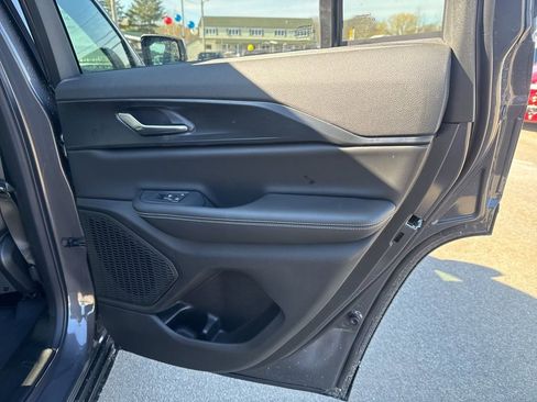 New 2026 Jeep Grand Cherokee Laredo image 26