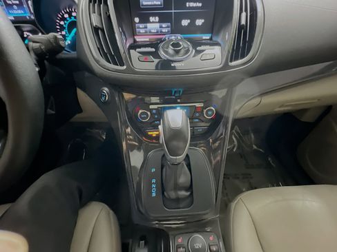 Used 2015 Ford Escape Titanium image 25