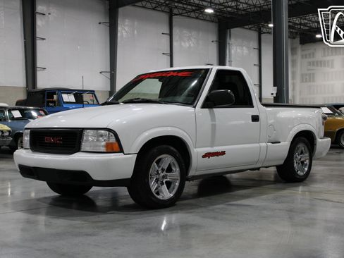 Used 2003 GMC Sonoma SLS w/ SLS Preferred Equipment Group image 28