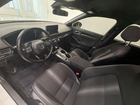 Used 2024 Honda Civic Sport image 14