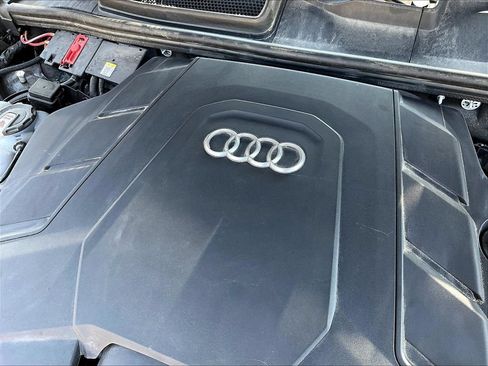 Used 2023 Audi Q7 3.0T Premium Plus AWD/4WD image 32