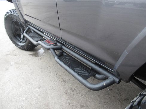 Used 2016 Toyota 4Runner Trail image 32