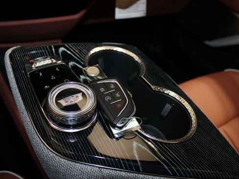 New 2026 Cadillac Optiq Sport 2 image 23