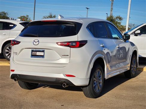 New 2025 MAZDA CX-5 AWD 2.5 S w/ Select Package image 4
