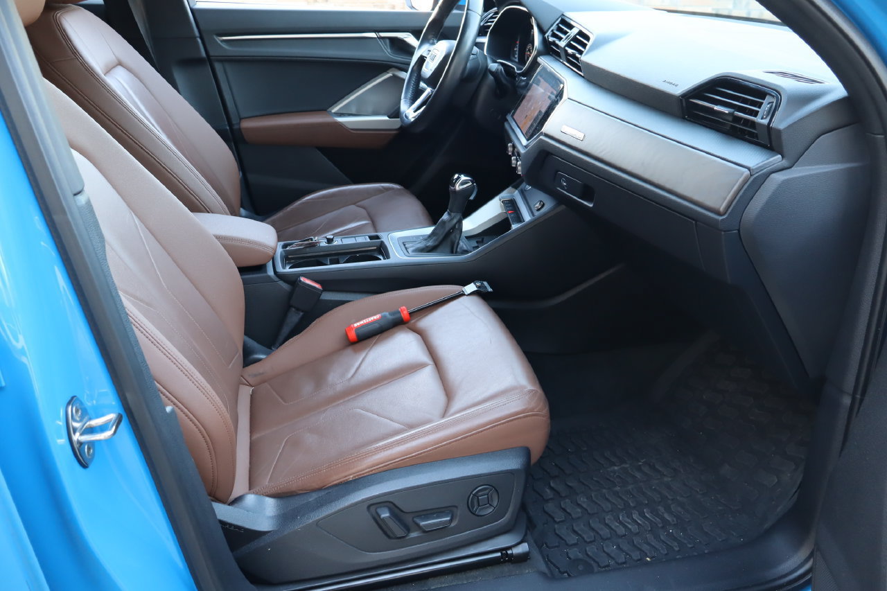 Used 2020 Audi Q3 2.0T Premium Plus w/ Premium Plus Package AWD/4WD image 16